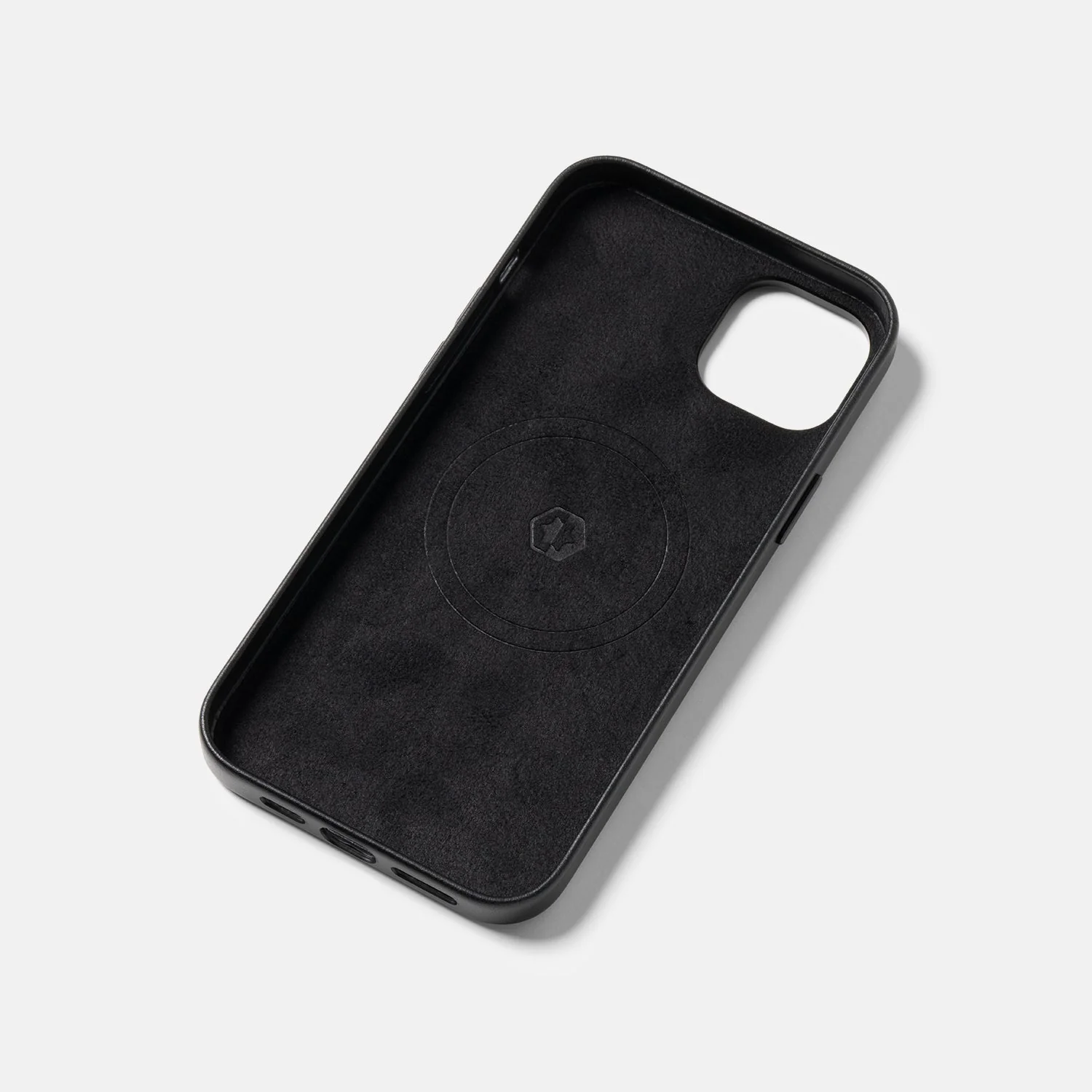 Ridge Phone Case - Midnight Black Leather - iPhone 15 Plus - Image 2
