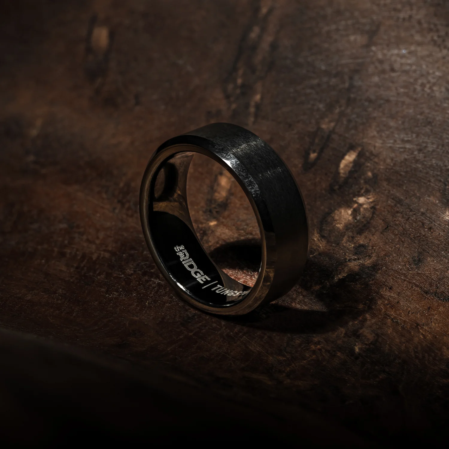 Ridge 8mm Beveled Ring Set - Royal Black - Image 6